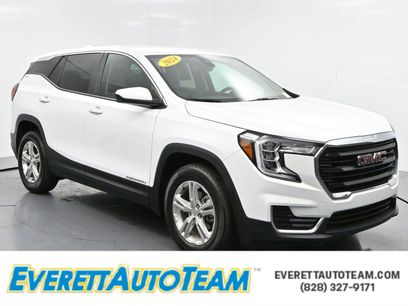 Used 2024 GMC Terrain SLE