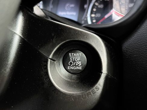 Used 2020 Jeep Renegade Sport w/ UConnect 7.0 Group image 33