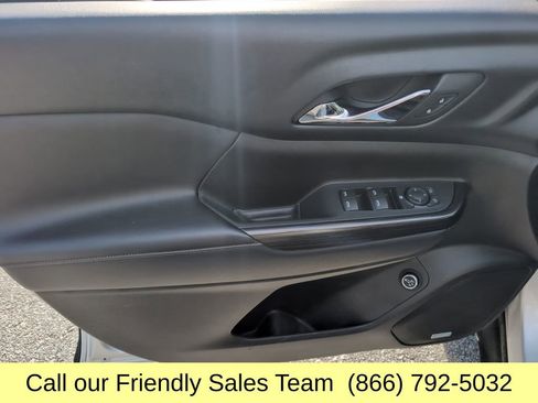 Used 2018 GMC Acadia SLE w/ Driver Alert Package I image 11