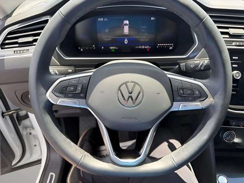Used 2024 Volkswagen Tiguan Wolfsburg Edition AWD/4WD image 6
