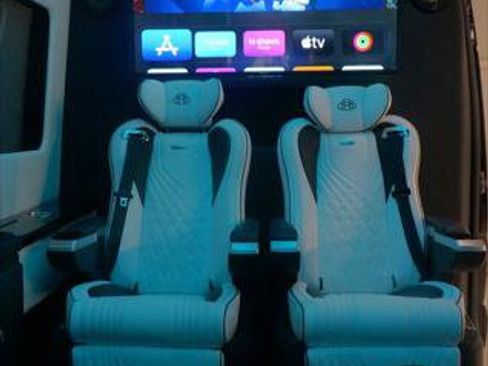 Used 2015 Mercedes-Benz Sprinter 2500 image 15