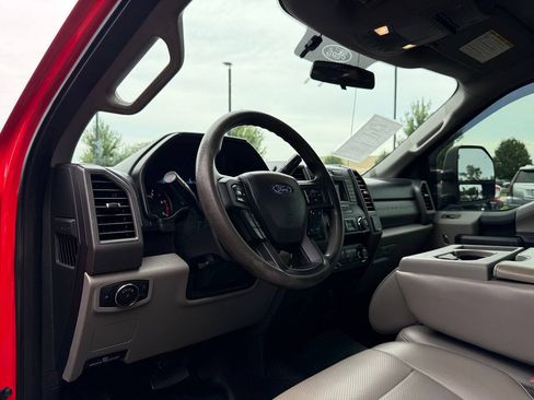 Used 2019 Ford F350 XL w/ STX Appearance Package AWD/4WD image 12