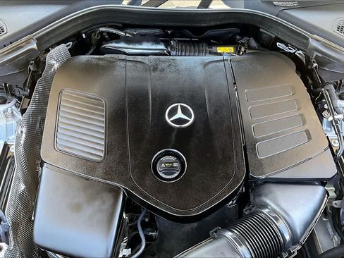 Used 2023 Mercedes-Benz GLC 300 image 33