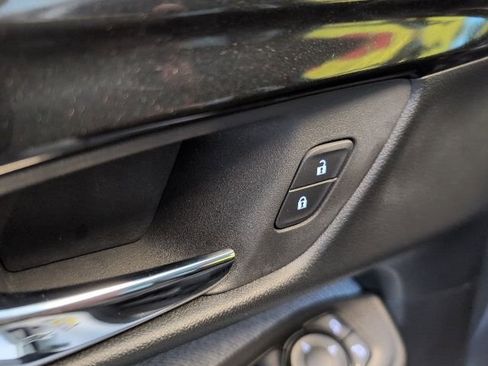 Used 2025 Chevrolet TrailBlazer LS w/ LS Convenience Package image 15