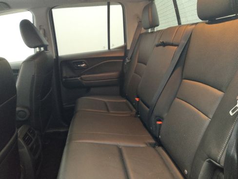 Used 2019 Honda Ridgeline RTL image 18