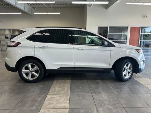 Used 2018 Ford Edge SE AWD/4WD image 8