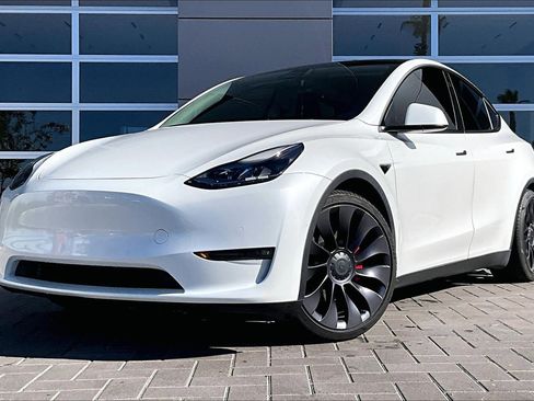 Used 2021 Tesla Model Y Performance image 1
