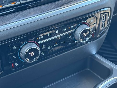 Used 2023 Chevrolet Silverado 1500 LTZ w/ LTZ Convenience Package II image 27