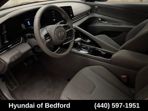 Used 2026 Hyundai Elantra SEL Sport Premium w/ Cargo Package FWD image 13