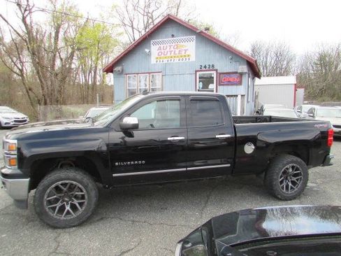 Used 2014 Chevrolet Silverado 1500 LTZ Z71 image 6