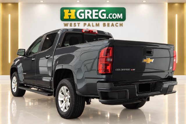 Used 2020 Chevrolet Colorado LT RWD image 2
