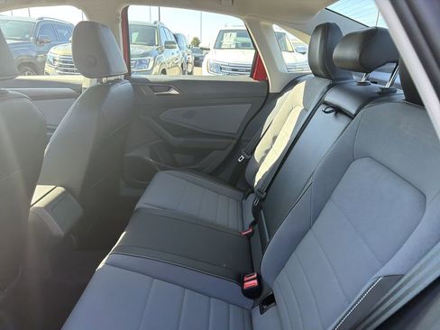 New 2026 Volkswagen Jetta SE FWD image 12