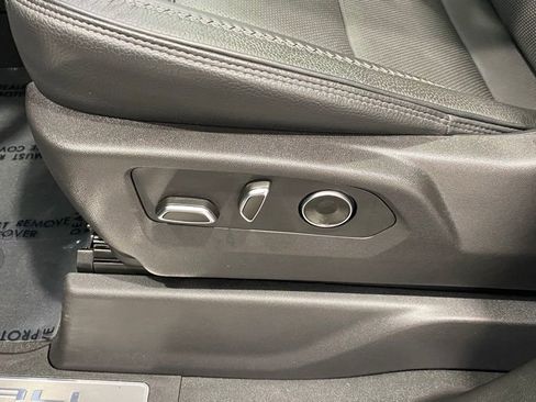 Used 2024 GMC Sierra 1500 Denali image 12