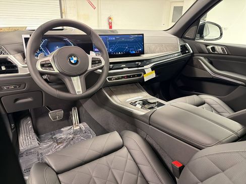 New 2026 BMW X5 xDrive40i w/ M Sport Package image 28