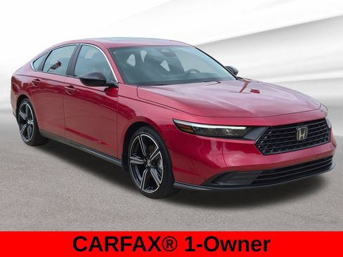 Used 2024 Honda Accord Sport image 3