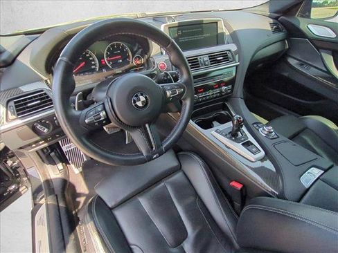 Used 2013 BMW M6 Coupe RWD image 17