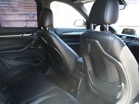 Used 2016 BMW X1 xDrive28i AWD/4WD image 10