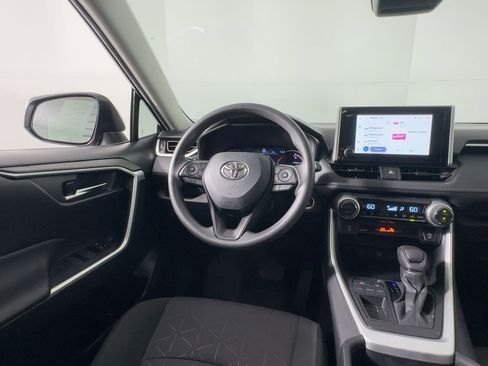 Used 2024 Toyota RAV4 XLE image 26