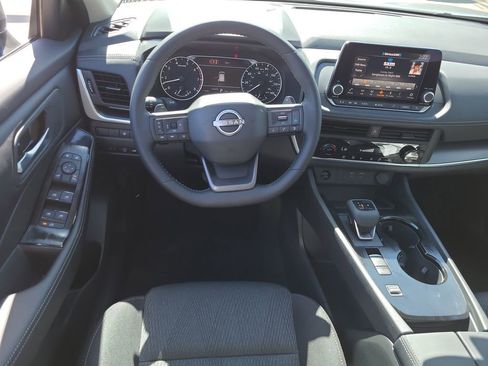 New 2026 Nissan Rogue SV FWD image 10