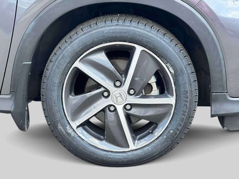 Certified 2022 Honda HR-V EX image 6