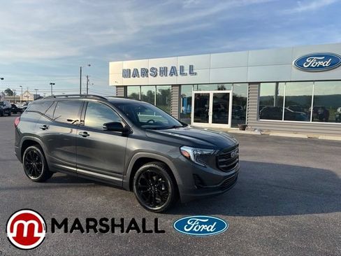Used 2019 GMC Terrain SLT w/ Preferred Package AWD/4WD image 1