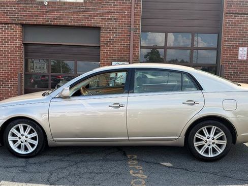 Used 2007 Toyota Avalon Limited FWD image 6