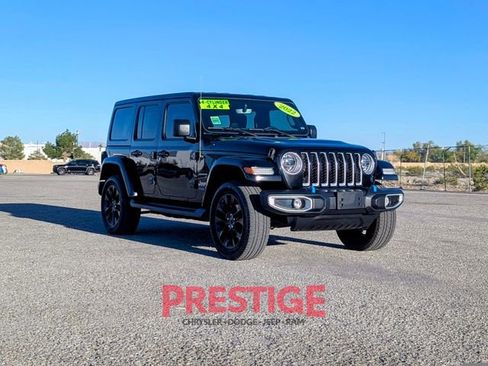 Used 2022 Jeep Wrangler Unlimited Sahara 4xe image 5