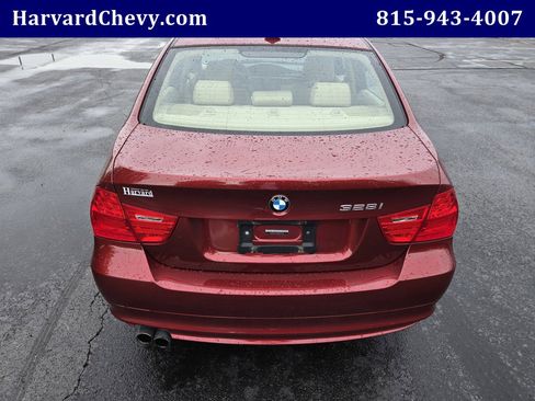 Used 2011 BMW 328i xDrive Sedan AWD/4WD image 5