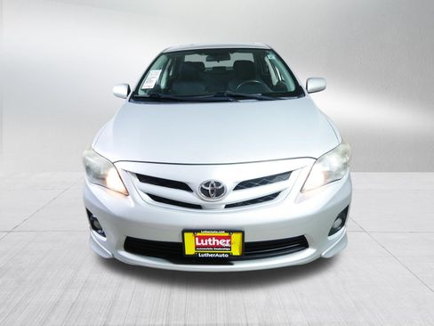 Used 2013 Toyota Corolla S w/ Premium Pkg FWD image 2