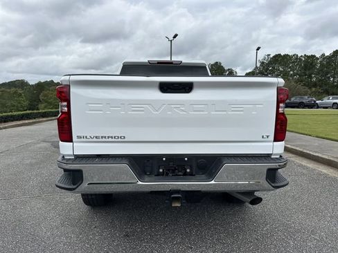 Used 2025 Chevrolet Silverado 2500 LT w/ Convenience Package image 6