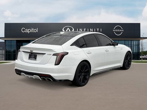 Used 2022 Cadillac CT5 V image 5