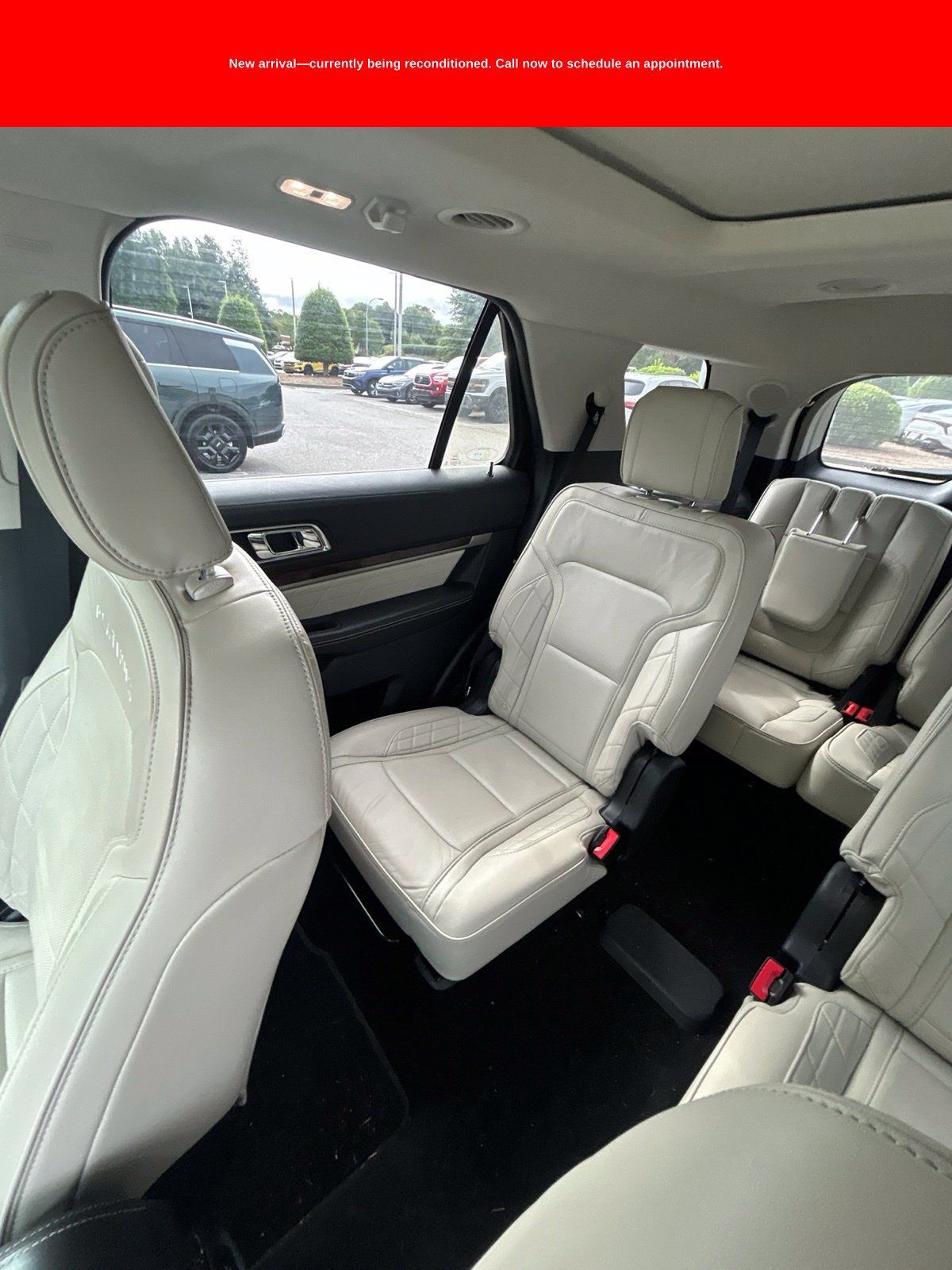 Used 2019 Ford Explorer Platinum AWD/4WD image 7