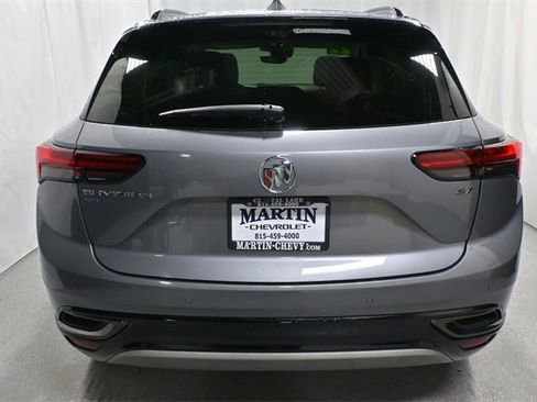 Certified 2022 Buick Envision Essence w/ Technology Package II image 4