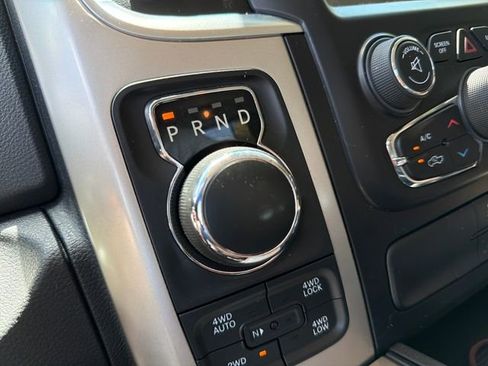 Used 2017 RAM 1500 Big Horn AWD/4WD image 23