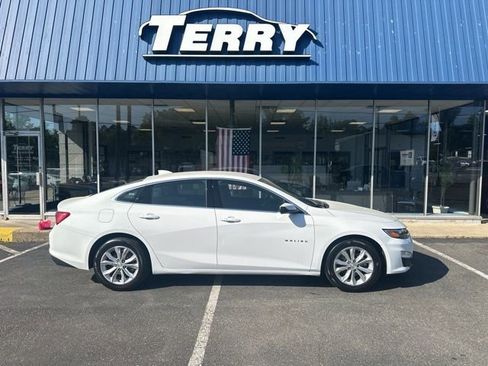Used 2023 Chevrolet Malibu LT FWD image 1