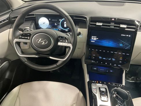 Used 2023 Hyundai Tucson Limited image 5