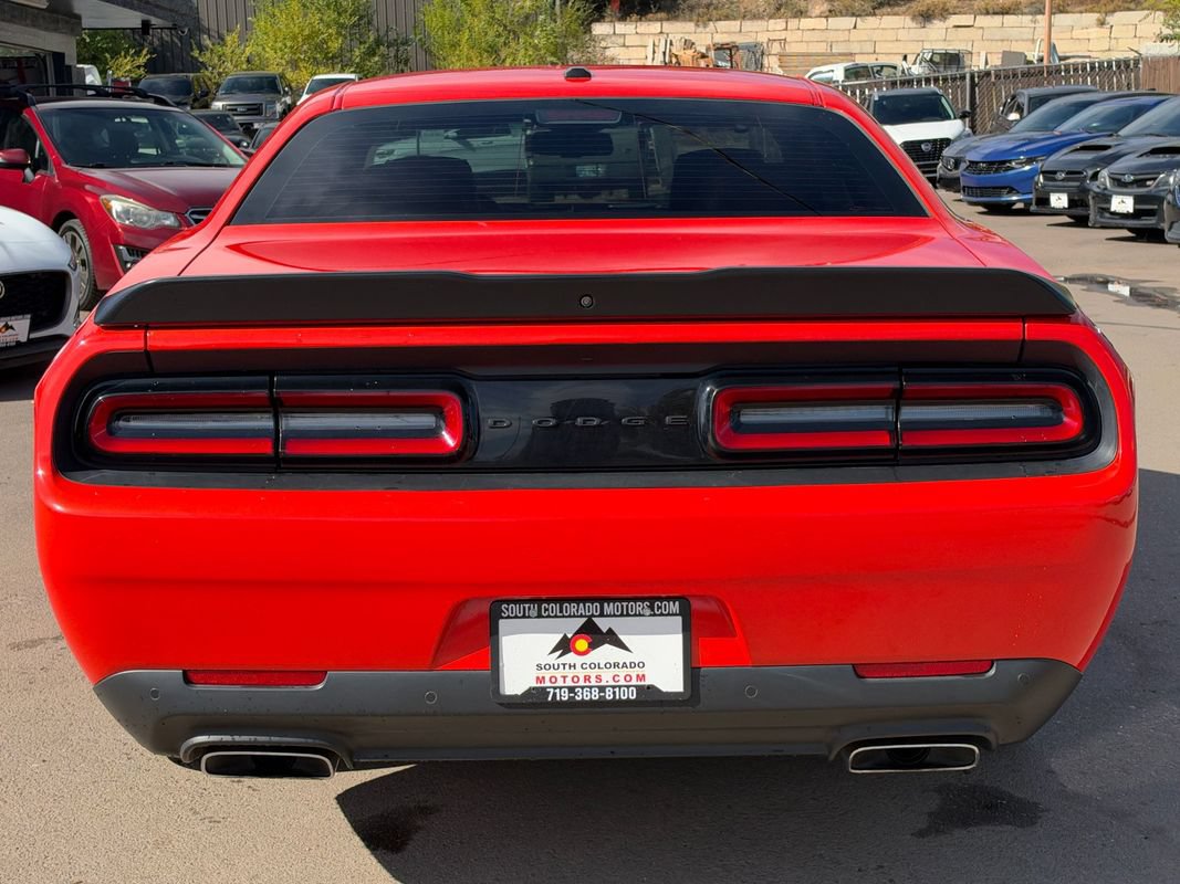 Used 2023 Dodge Challenger R/T RWD image 6