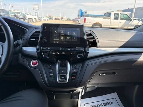 Used 2024 Honda Odyssey EX-L image 18