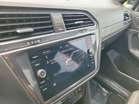 Used 2022 Volkswagen Tiguan SE R-Line AWD/4WD image 20