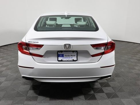 Used 2019 Honda Accord EX image 6