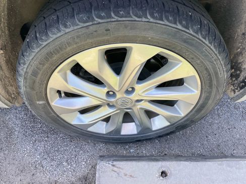 Used 2017 Buick Envision Premium w/ Driver Confidence Package image 5