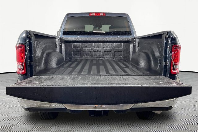 Used 2026 RAM 2500 Big Horn AWD/4WD image 6