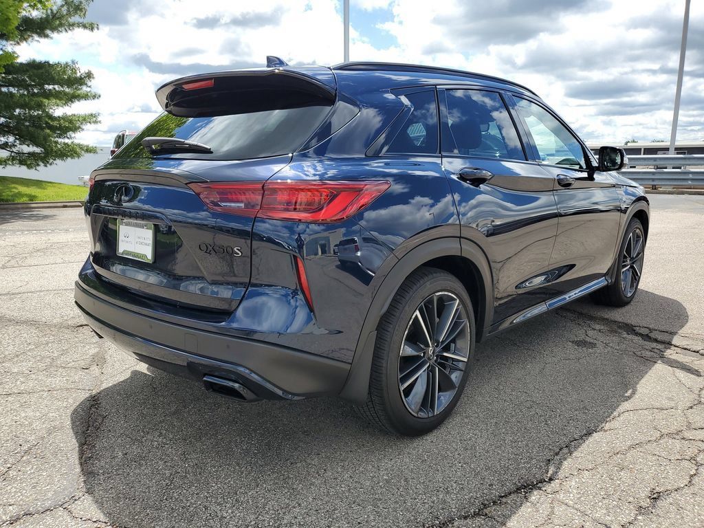 Used 2025 INFINITI QX50 Sport w/ Cargo Package AWD/4WD image 5