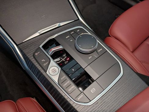 New 2026 BMW 330i Sedan w/ Premium Package RWD image 17