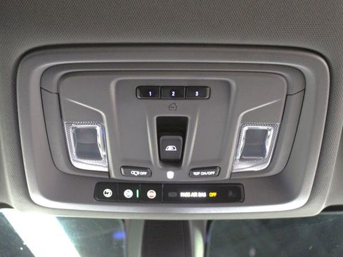 Used 2020 Chevrolet Silverado 1500 LT w/ All-Star Edition image 24