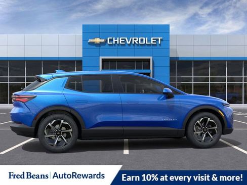 New 2026 Chevrolet Equinox EV LT image 5