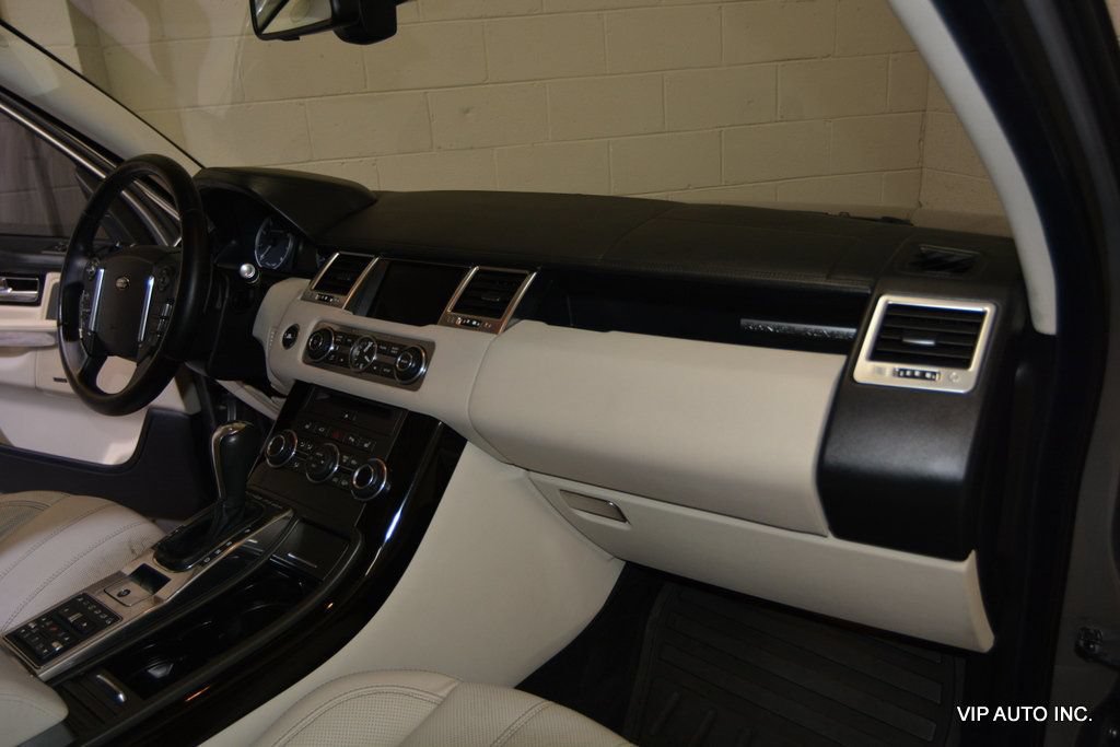 Used 2012 Land Rover Range Rover Sport Supercharged AWD/4WD image 12