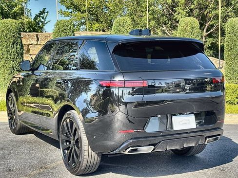 New 2027 Land Rover Range Rover Sport Dynamic SE AWD/4WD image 3