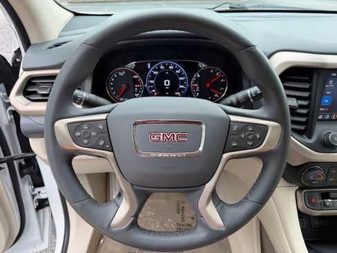 Used 2023 GMC Acadia Denali AWD/4WD image 21