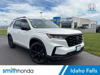 Certified 2025 Honda Pilot Black Edition 360° Tour